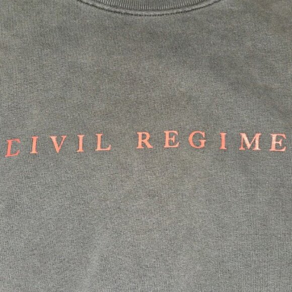Civil Regime Gray Crew neck W/Roses Embroidery on Sleeves Vintage Wash - Picture 5 of 7